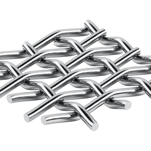 Breitmaschengewebe / broad weave