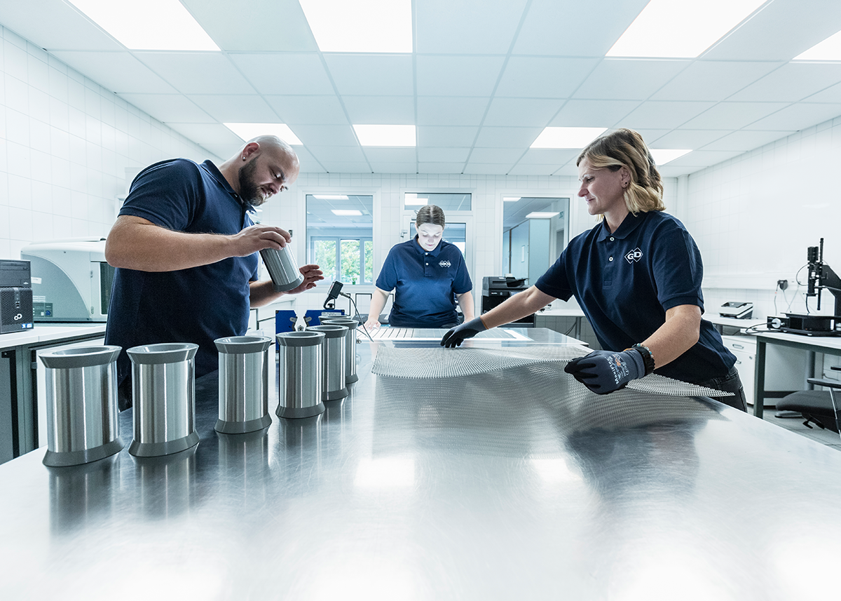 Metallweberei / wire mesh manufacturer