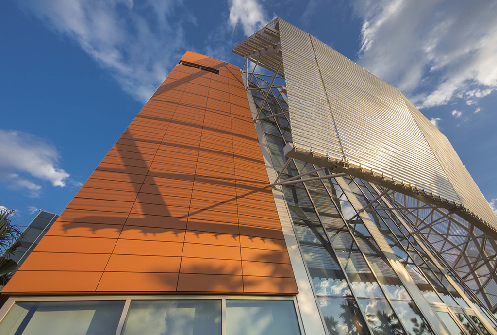 Sonnenschutz Fassaden / sun screen mesh