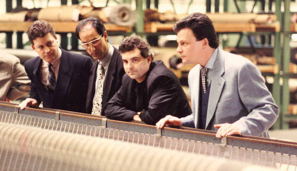 CRISES. WHEN SOLIDARITY CHANGES EVERYTHING.