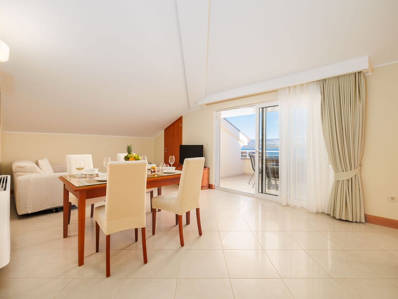 interior of luxury apartment Luxury Apartment Tunera 8 in Malinska