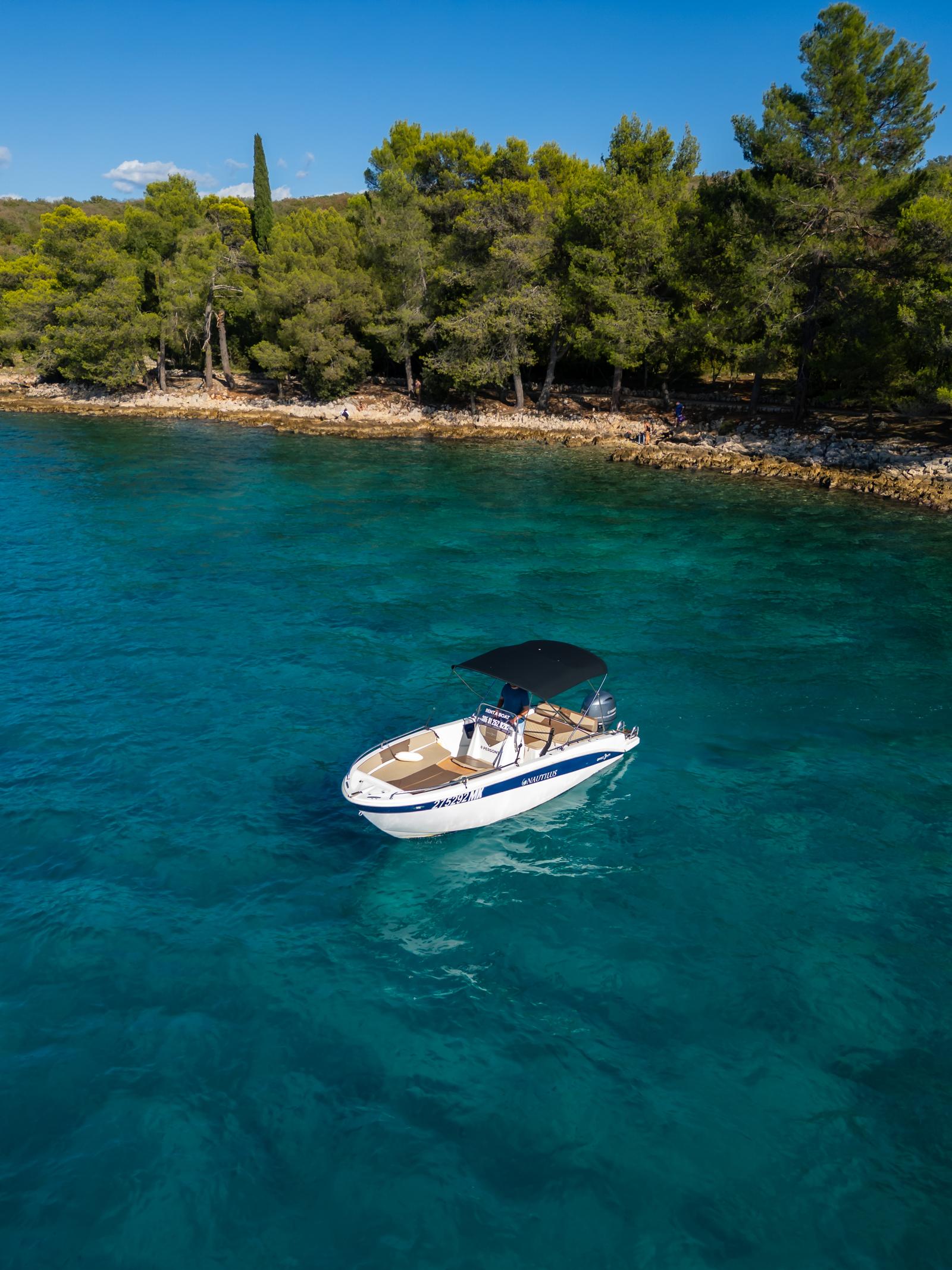 Destinacije brodom iz Malinske — uvale, otoci i gradići Kvarnera
