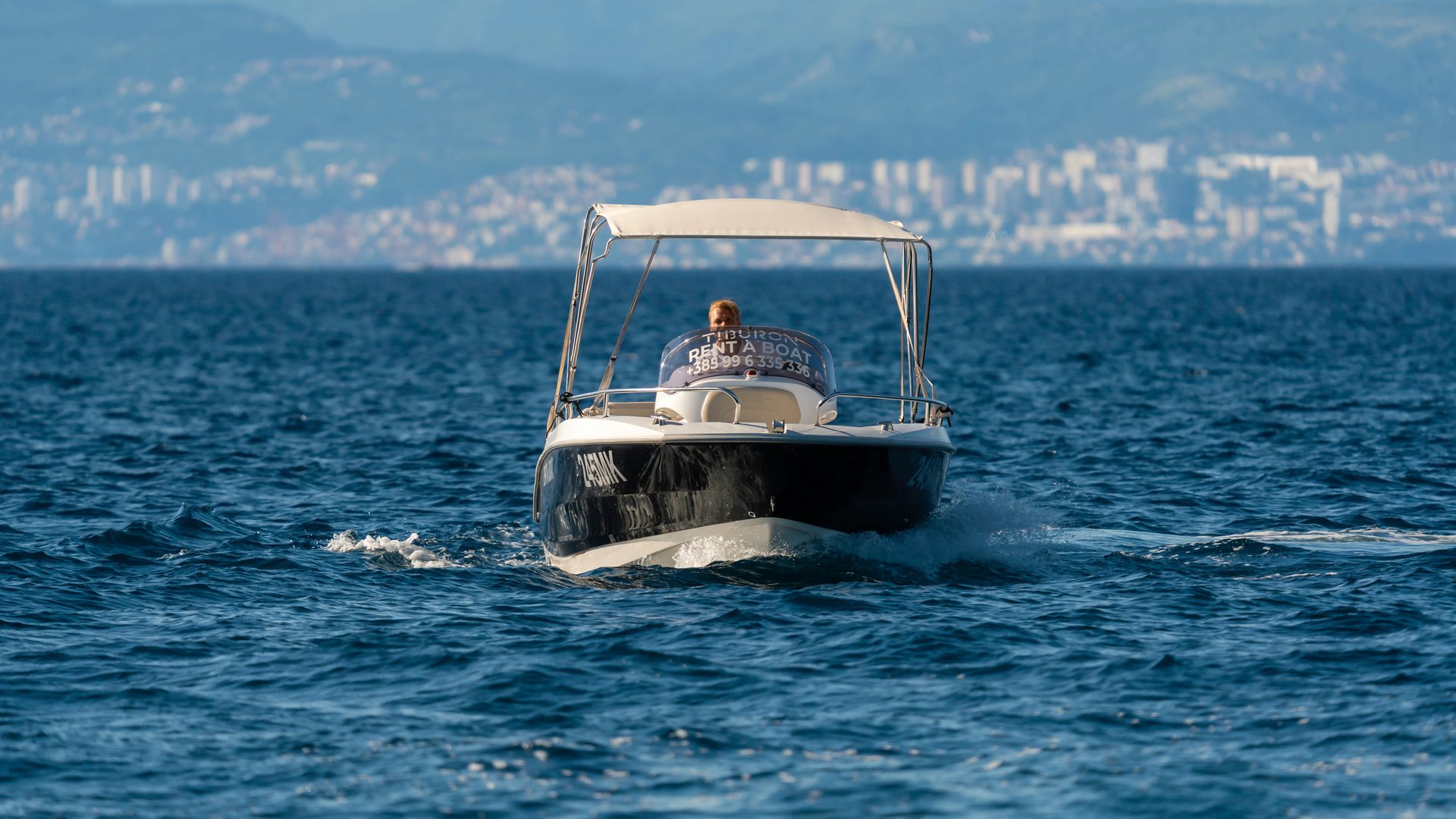 Vedi imbarcazione: Sessa 20 Black