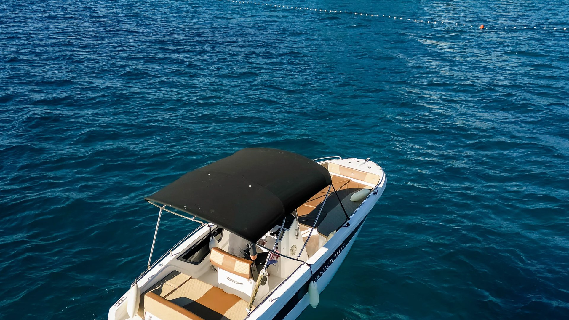 Pogledaj brod: Nautilus 670 Open