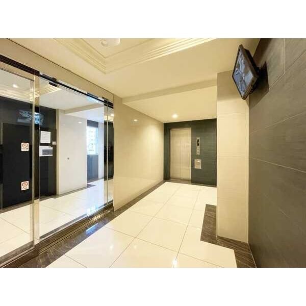 GRANDUKE代官町reversoの写真