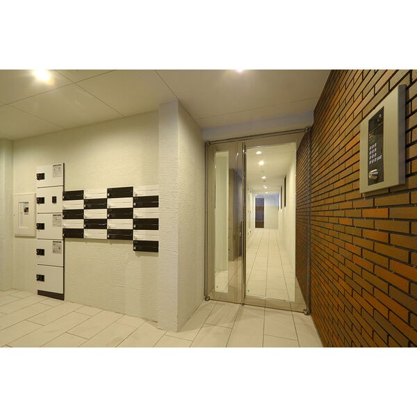 WELL COURT KANDAの写真