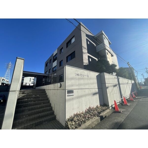 リポーズオン一社の写真