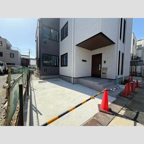 SHANTI COURTの写真