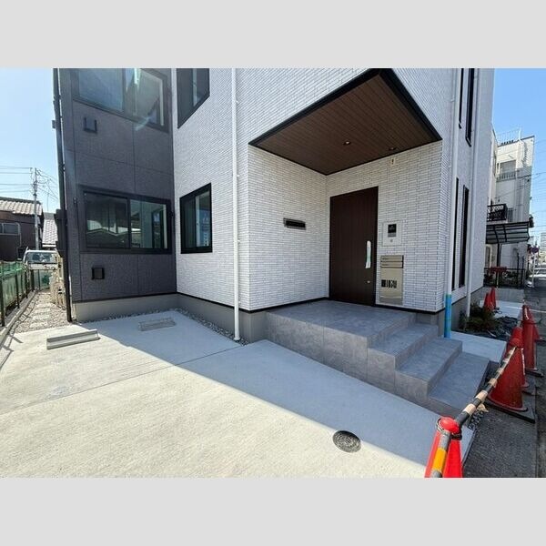 SHANTI COURTの写真