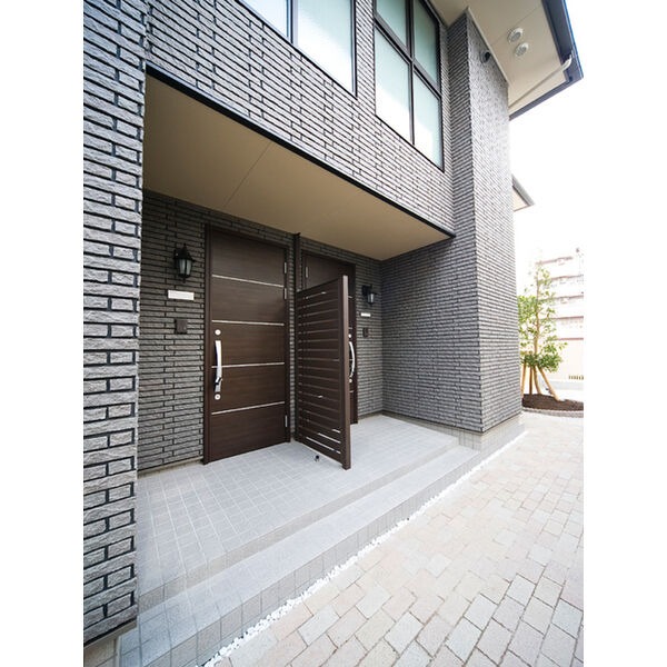 シーズンステージ本山の写真