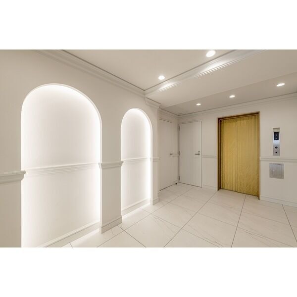 THE LOUNGE LINEAR GATEの写真
