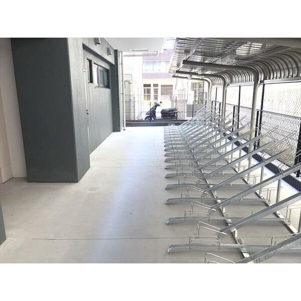 NISSYO BUILDINGの写真