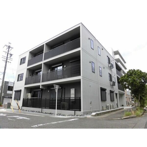 AVANCE ISSHAの写真