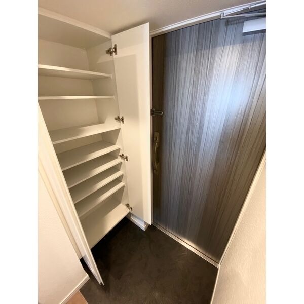 607 の室内写真 8