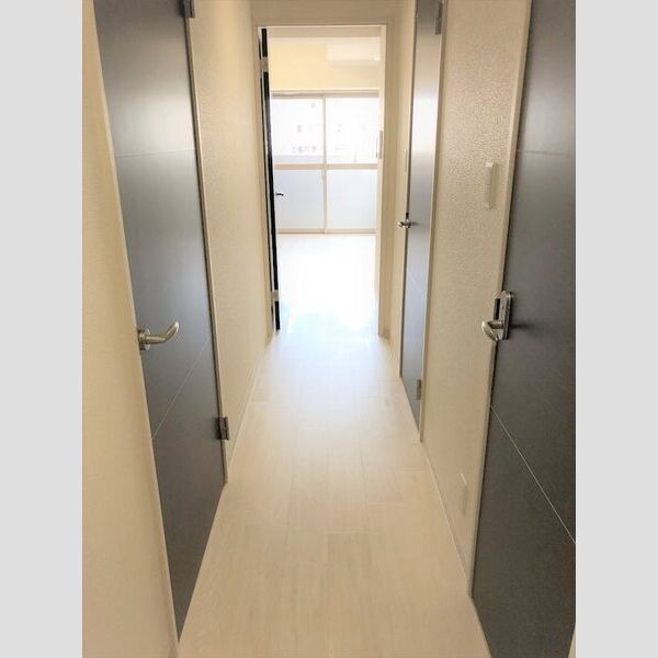 1003 1LDKの室内写真 5