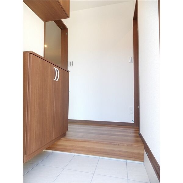B棟 4LDKの室内写真 8
