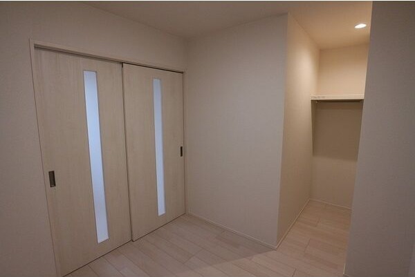 B 2LDKの室内写真 4