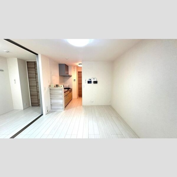 105 1LDKの室内写真