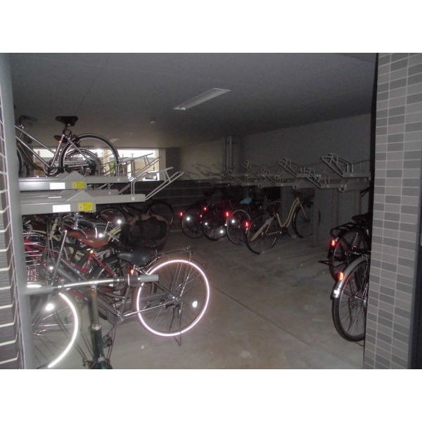 1001 2LDKの室内写真 8