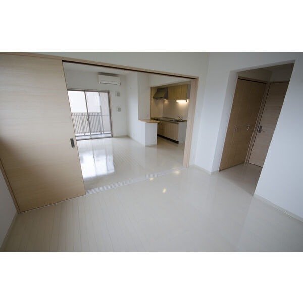 303 1LDKの室内写真 3