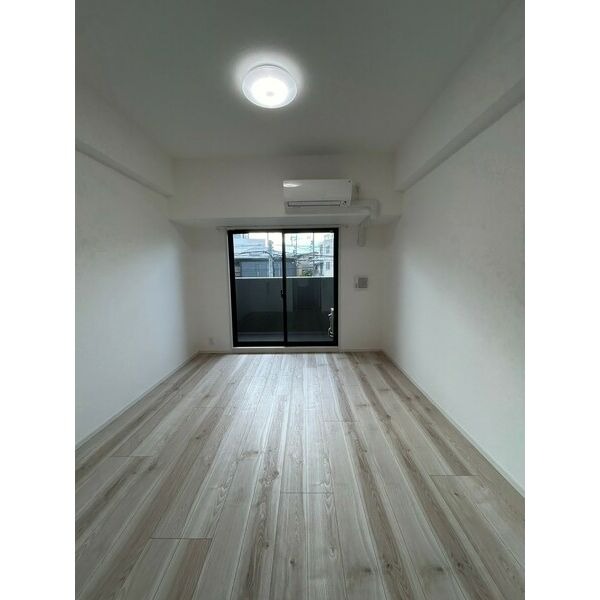 605の写真