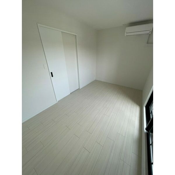 D 3LDKの室内写真 8