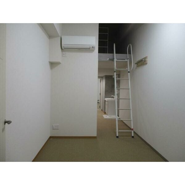 B102 1LDKの室内写真