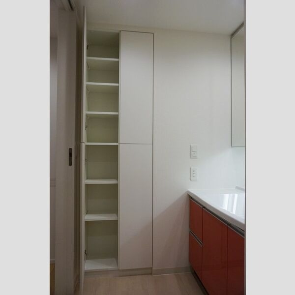 1027 2LDKの室内写真 8