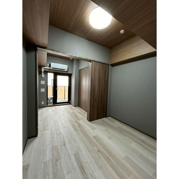 1403の写真