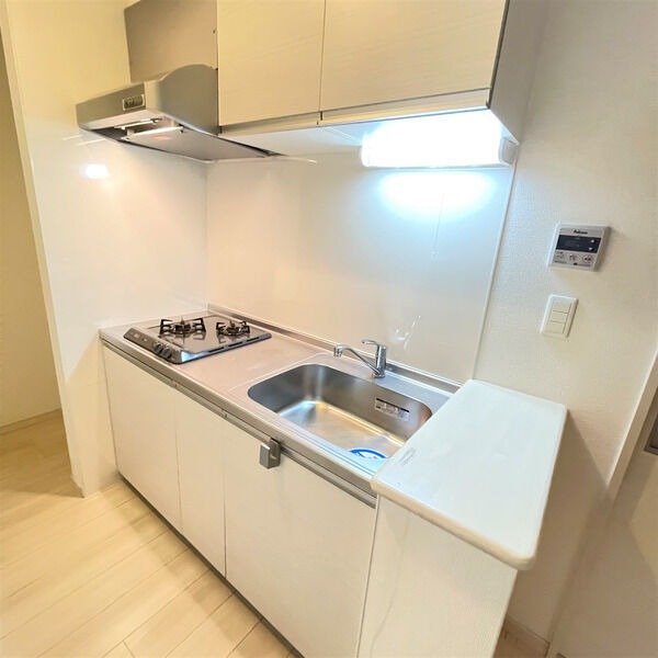 102 1LDKの室内写真 5