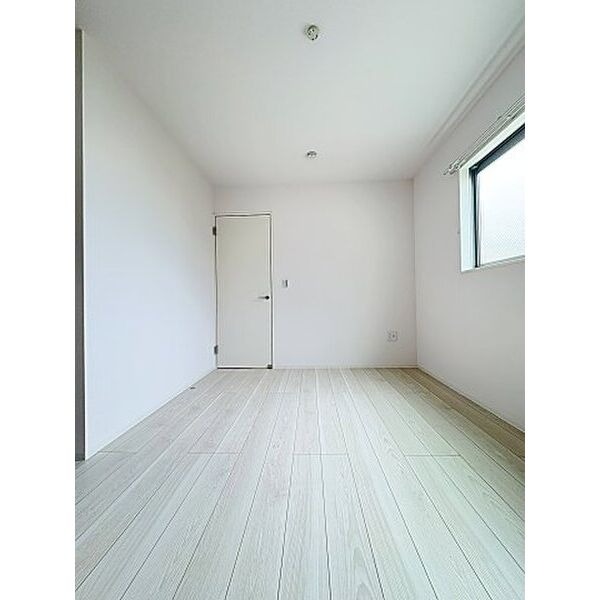 A棟 4LDKの室内写真 8