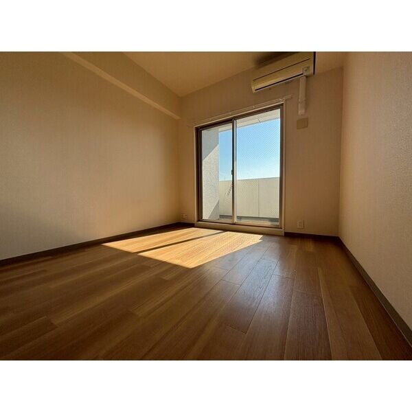 1002の写真