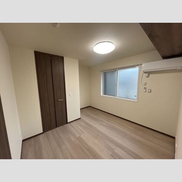A1 2LDKの室内写真 5