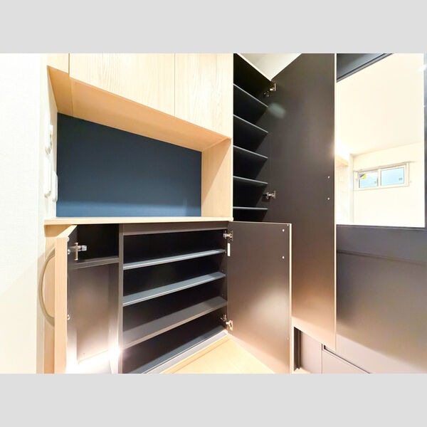A1 2LDKの室内写真 8
