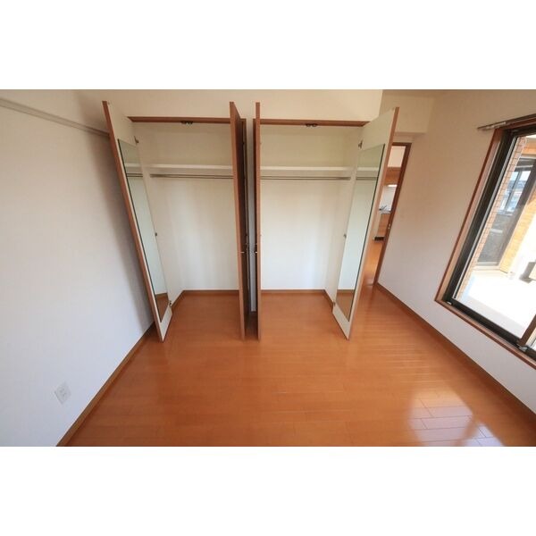 0501 1LDKの室内写真 4