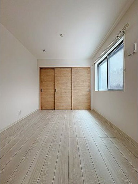 C 4LDKの室内写真 3