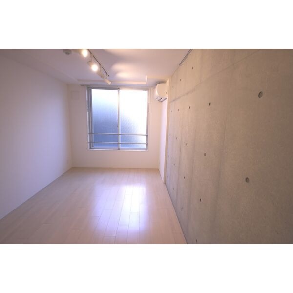 303の写真