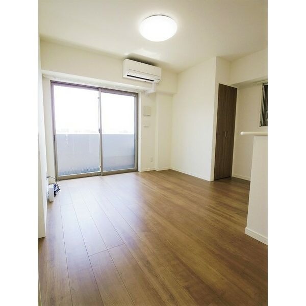 703 1LDKの室内写真 2