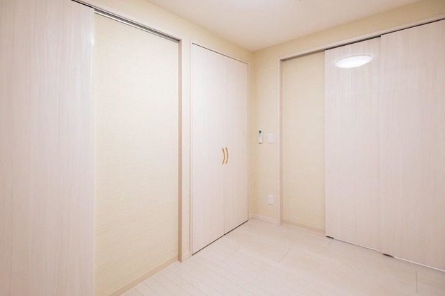 Comfort・E 1LDKの室内写真 11