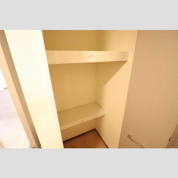 B2 2LDKの室内写真 7