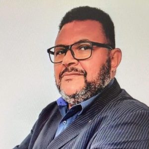  Foto de perfil de Ivair Oliveira 