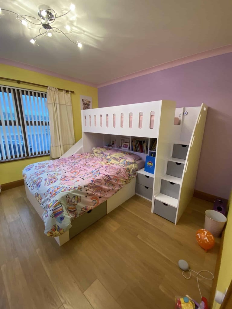 double and single bunk beds