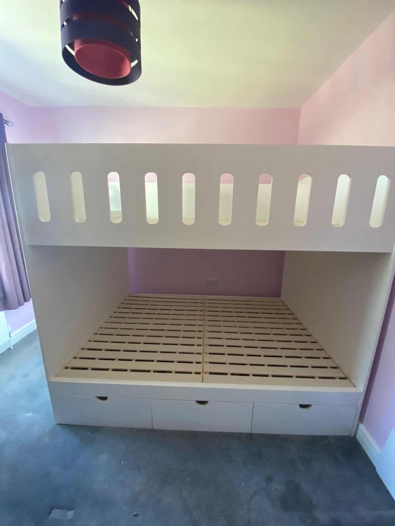 Children’s double bunk beds with stairs