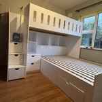 Double and single l shape bunk bed