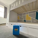 Children’s single bunk beds with safety features
