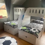 Children’s wooden triple bunk bed