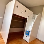 Children’s high rise bed