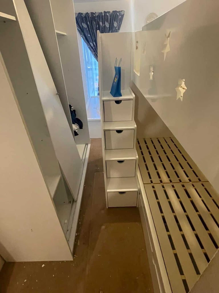 double bunk bed