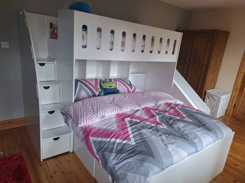 triple bunk bed and mattress