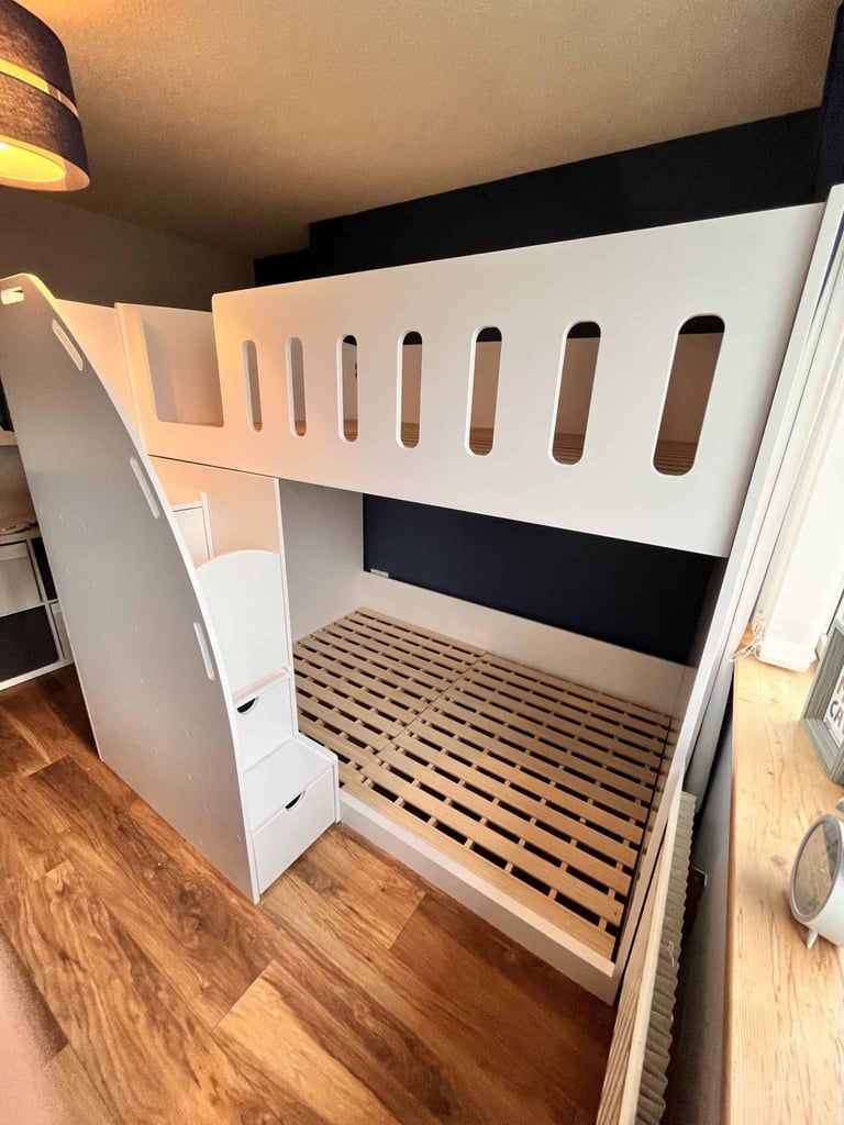 stairs front bunk beds